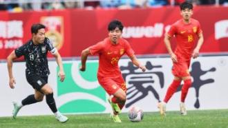 决战时刻！国内球迷：拿下沙特全取3分！国外媒体：沙特主场没输过中国！.